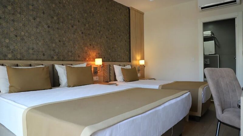 LARA GARDEN HOTEL