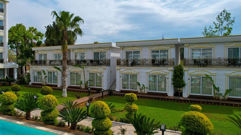 LARA GARDEN HOTEL